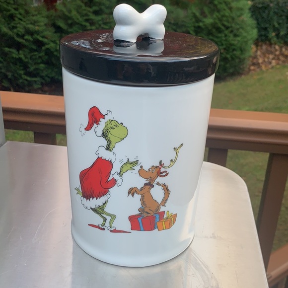 New the Grinch and Max Christmas inspired dog treat canister - Picture 8 of 10
